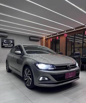 VOLKSWAGEN POLO 1.0 200 TSI HIGHLINE AUTOMÁTICO VOLKSWAGEN POLO 1.0 200 TSI HIGHLINE AUTOMÁTICO
